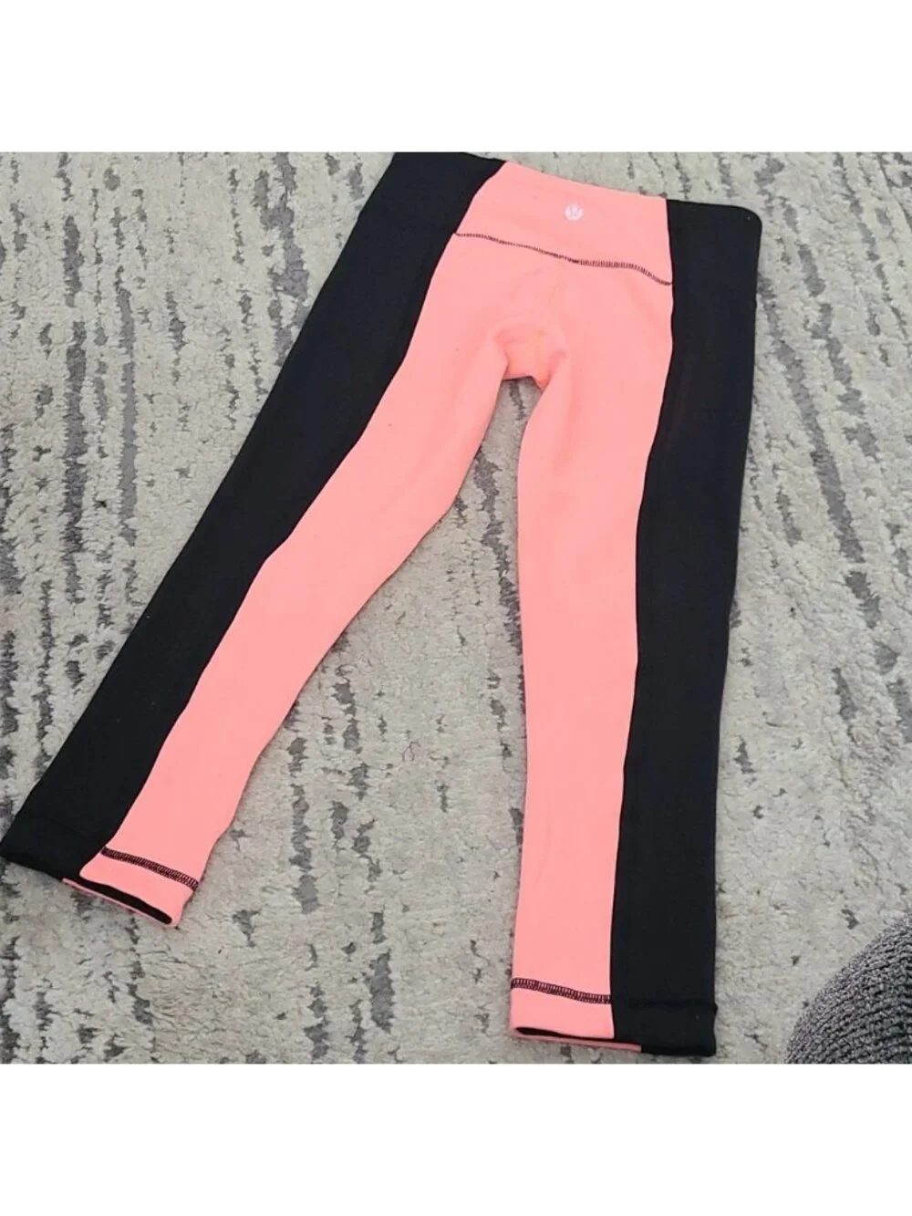 lululemon athletica bonded seams